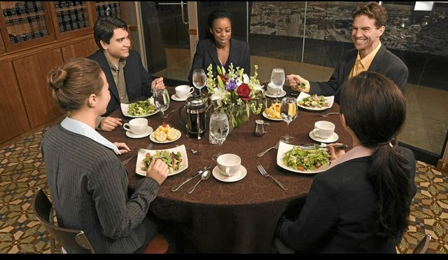Paquete Cena para 10 Personas - Image 9
